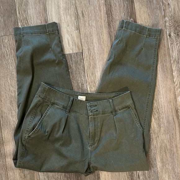 A • NEW DAY | Olive Green High Waist Pleat Front Tapered Trousers Khakis - Picture 4 of 16